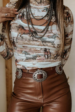 Load image into Gallery viewer, Brown Western Wild Horses Print Hollow-out High Neck Top
