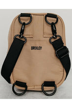 Load image into Gallery viewer, Jet Crossbody Sling
