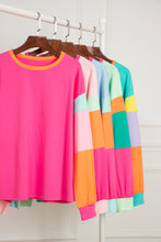 Load image into Gallery viewer, Green Colorblock Patchwork Long Sleeve Loose Top
