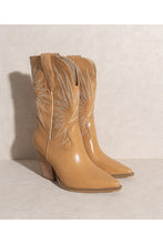 Load image into Gallery viewer, EMERSYN-WESTERN BOOTS
